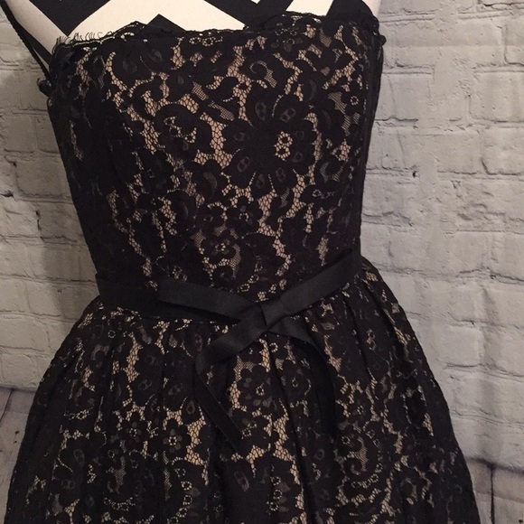 Neiman Marcus Formal Dress - Picture 3 of 10